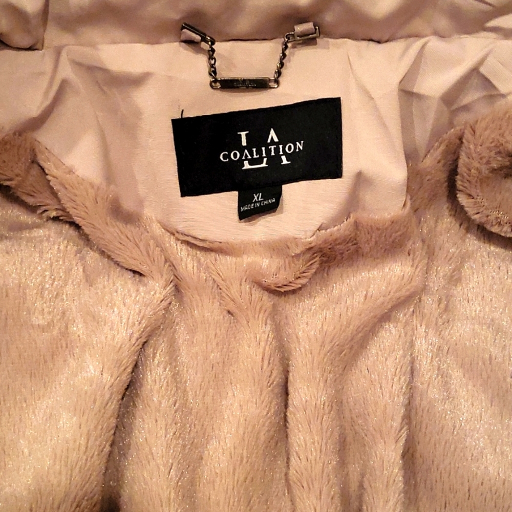 Winter Coat - Picture 2 of 4